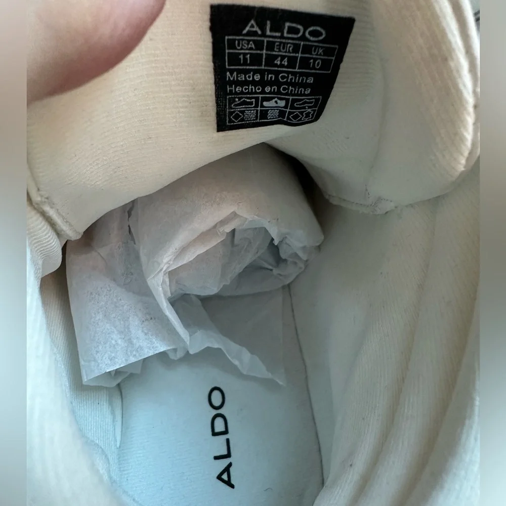 Aldo Men’s NWOT High top sneaker.‎ Sz 11
